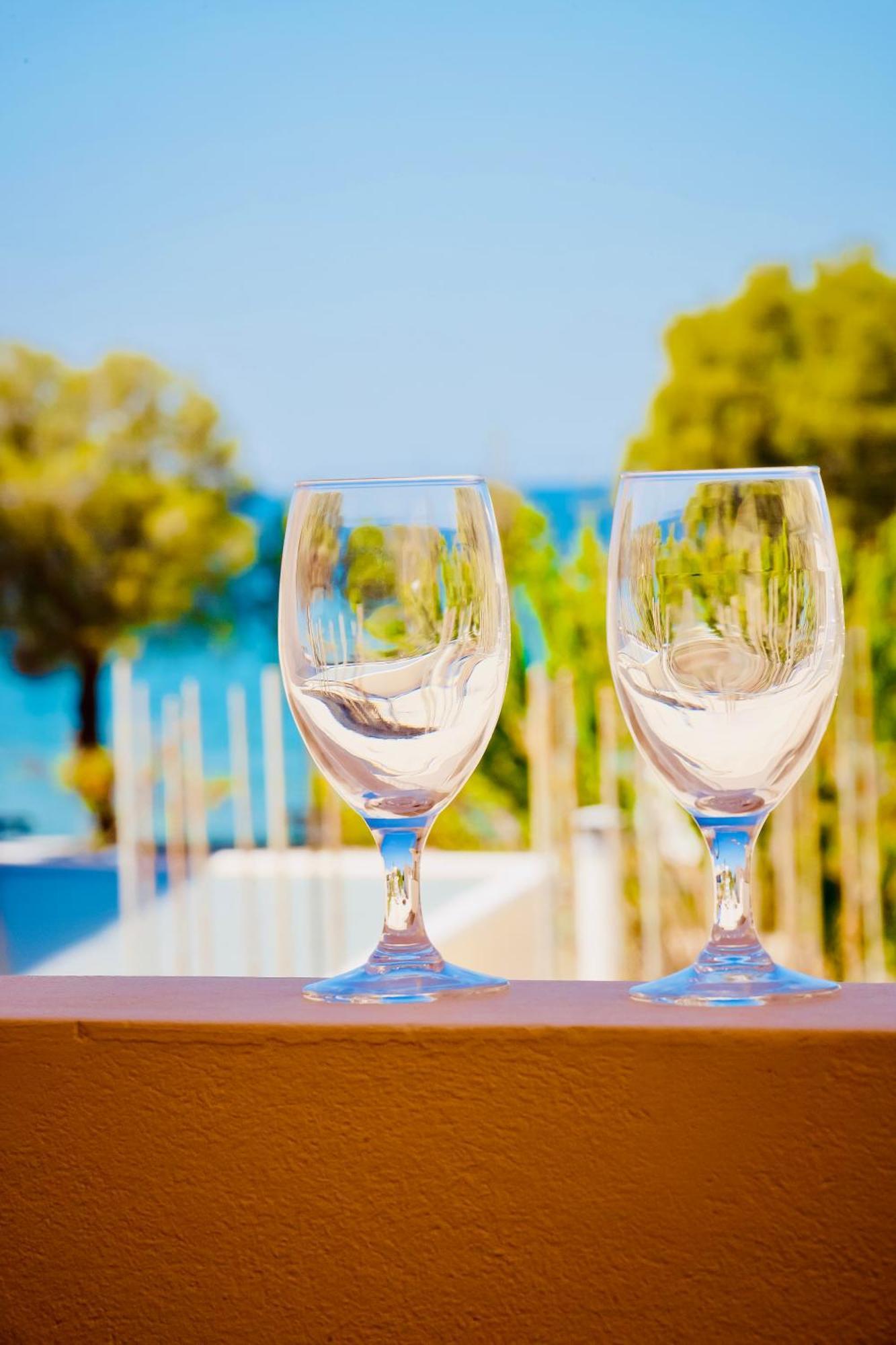 Pearl Seaside Cozy Apartments Chrissi Akti Chania Exterior foto