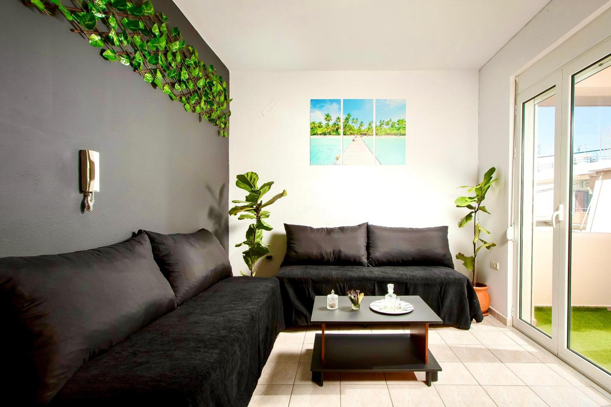 Pearl Seaside Cozy Apartments Chrissi Akti Chania Exterior foto