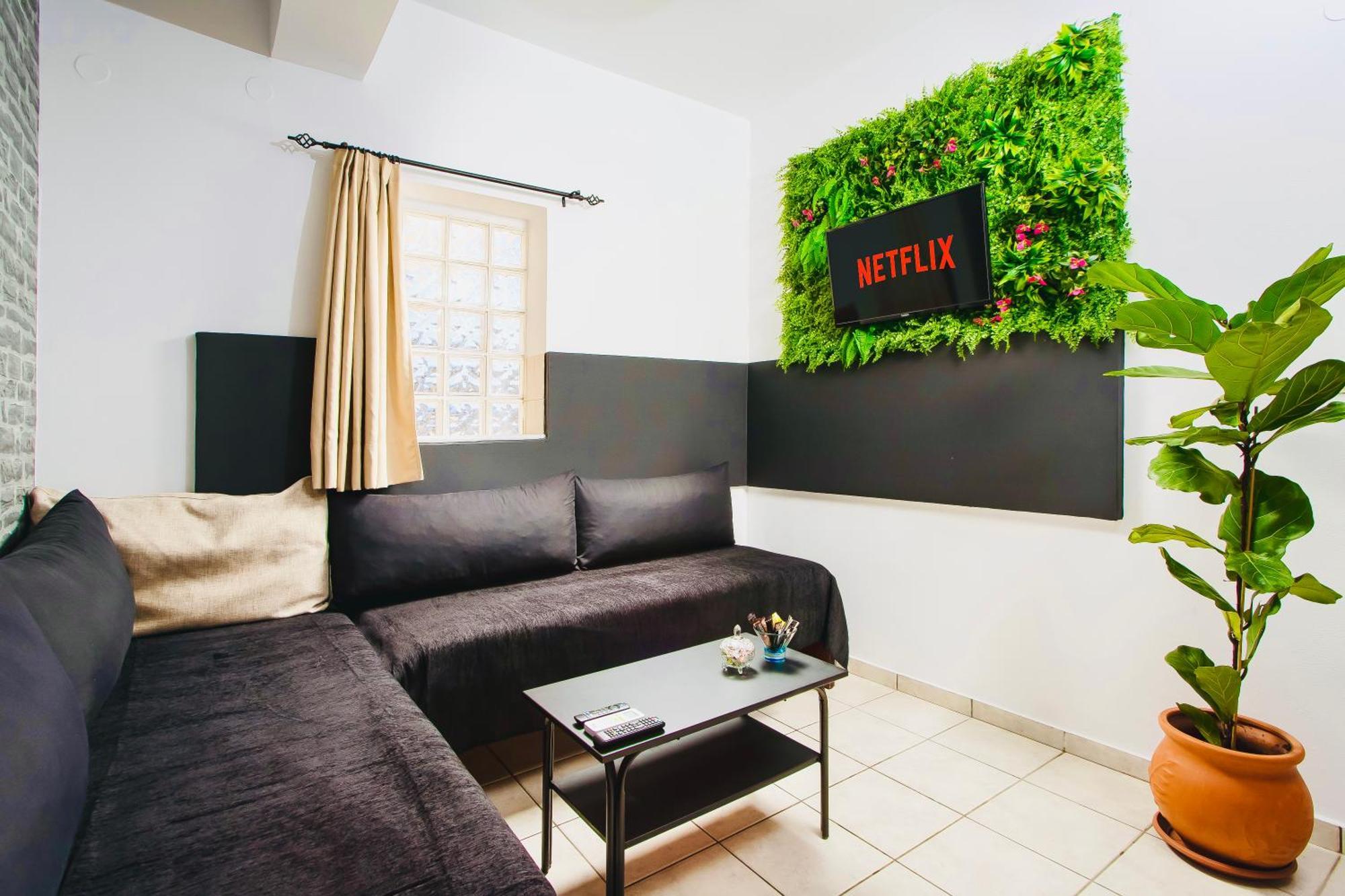 Pearl Seaside Cozy Apartments Chrissi Akti Chania Exterior foto