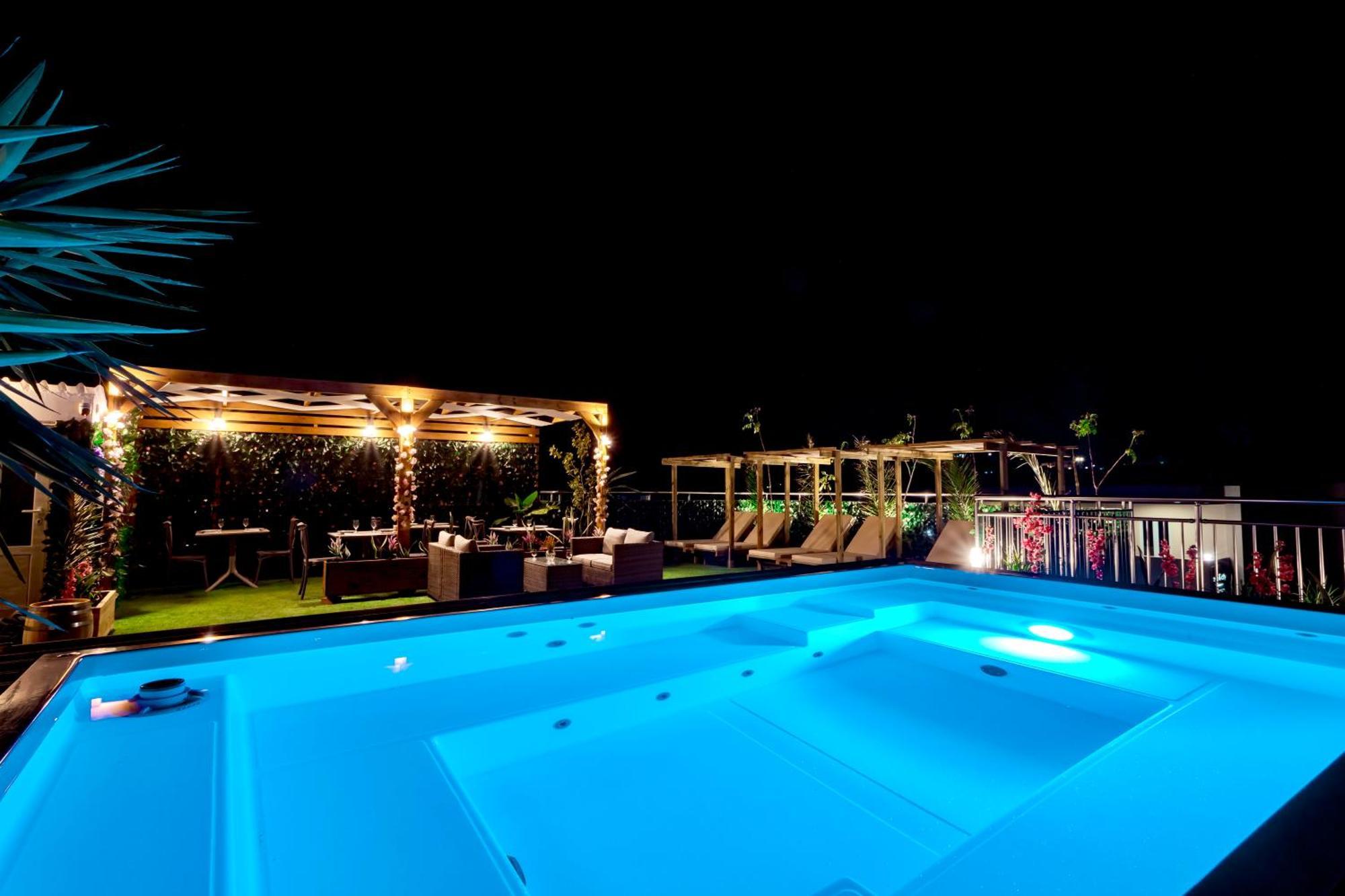 Pearl Seaside Cozy Apartments Chrissi Akti Chania Exterior foto