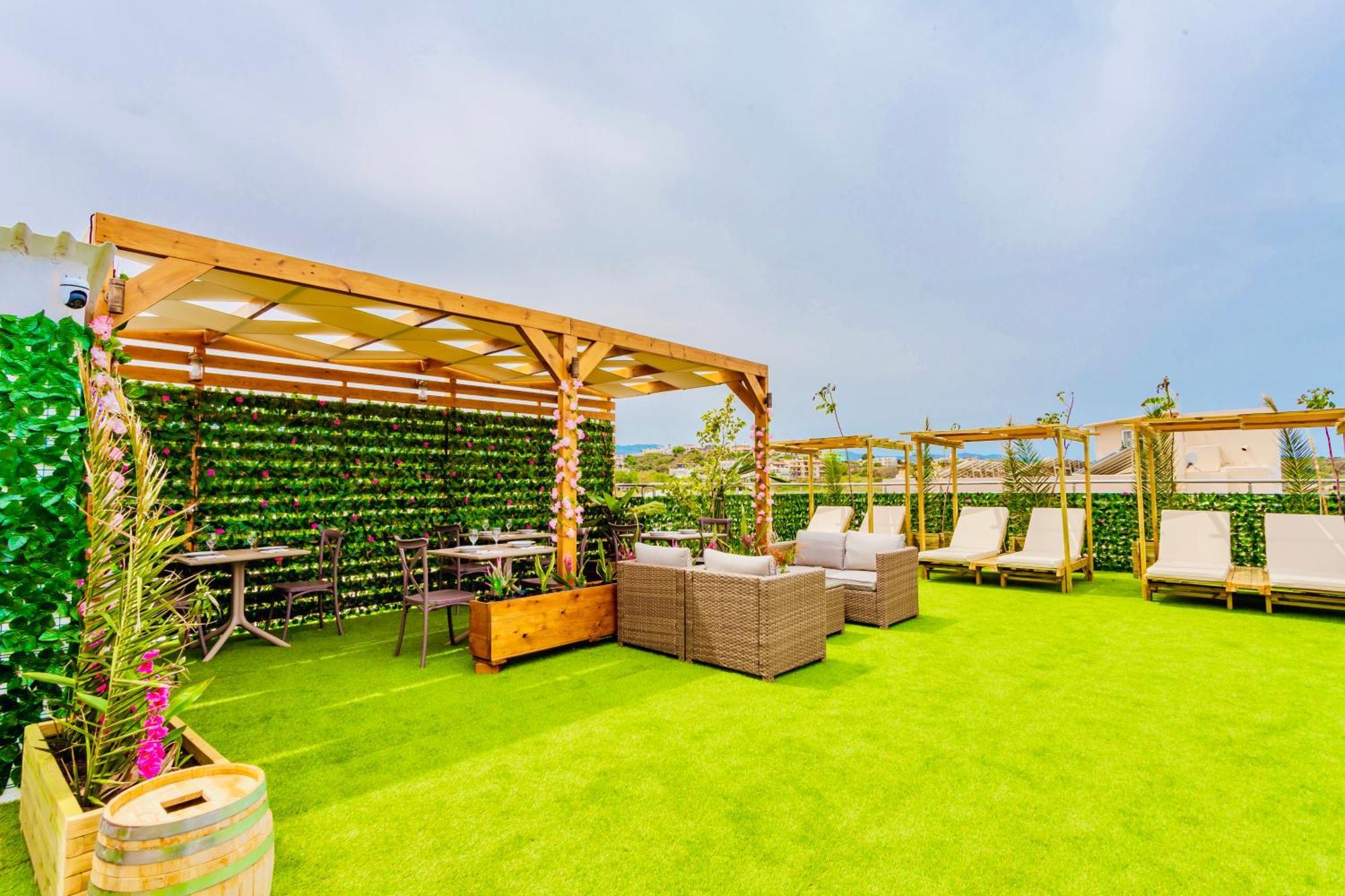 Pearl Seaside Cozy Apartments Chrissi Akti Chania Exterior foto