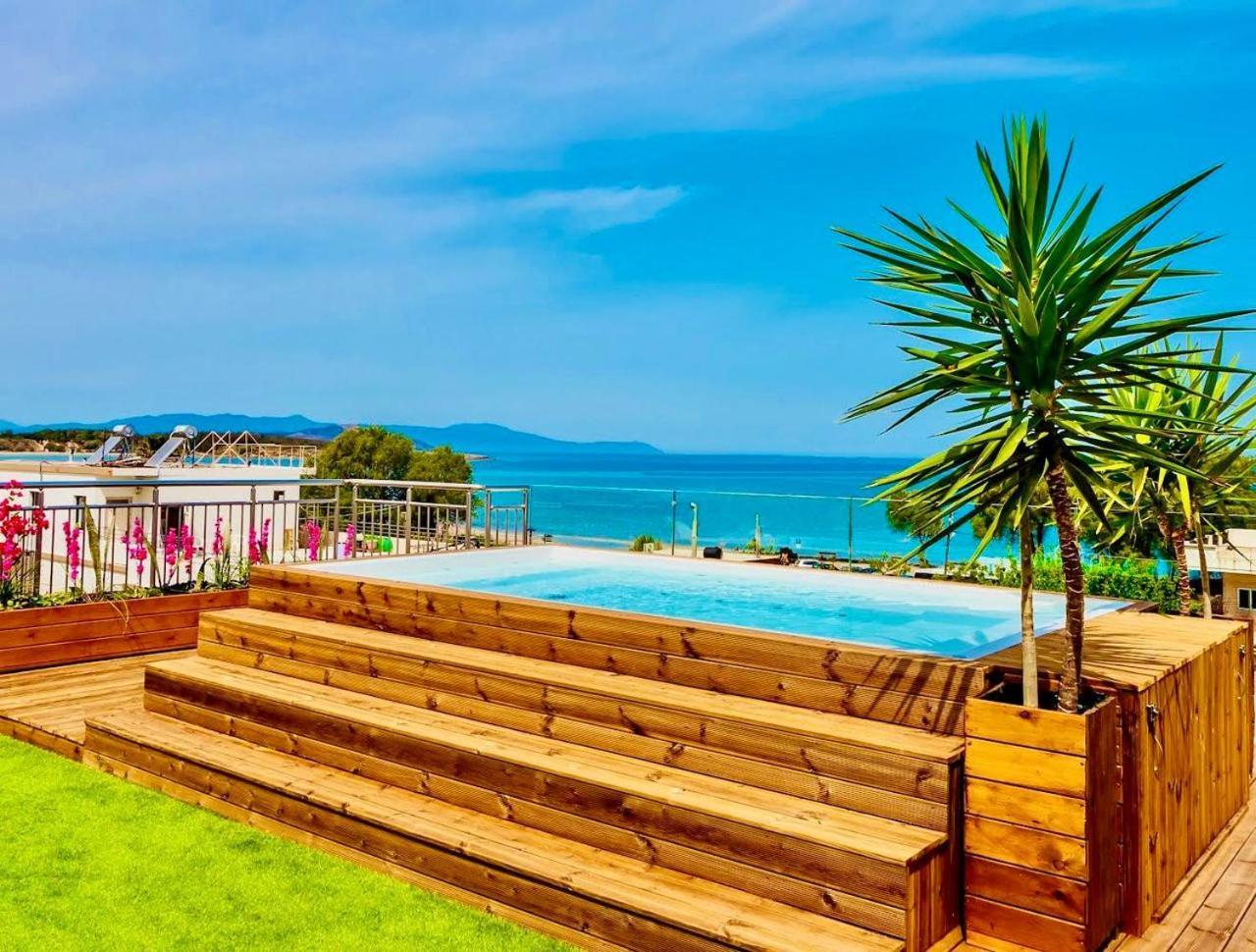 Pearl Seaside Cozy Apartments Chrissi Akti Chania Exterior foto