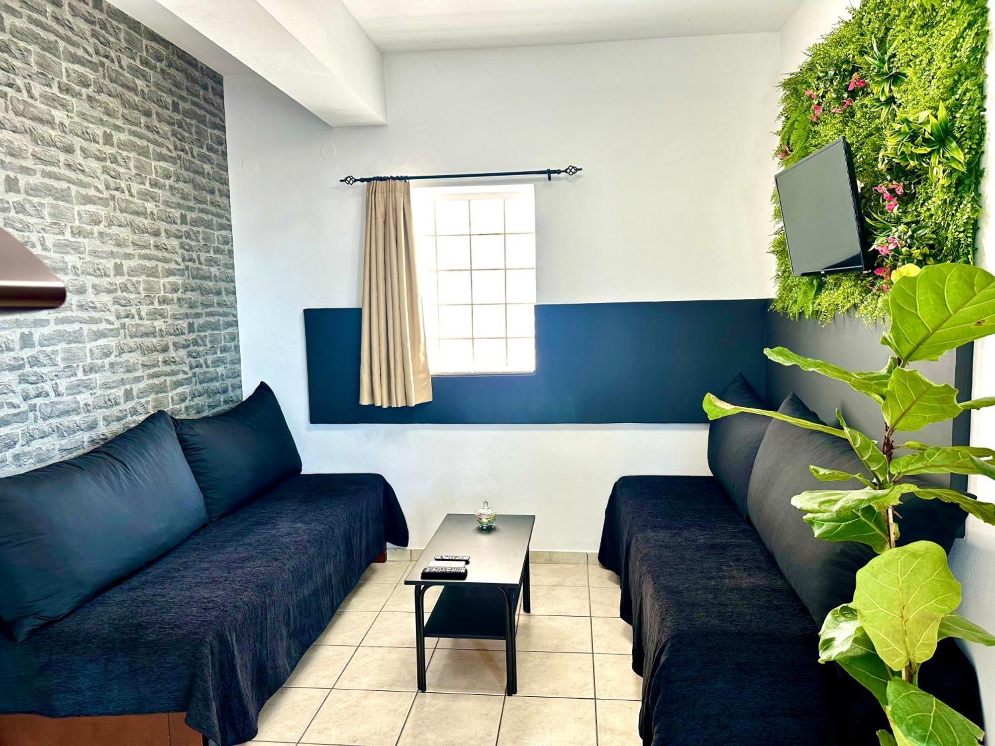 Pearl Seaside Cozy Apartments Chrissi Akti Chania Exterior foto